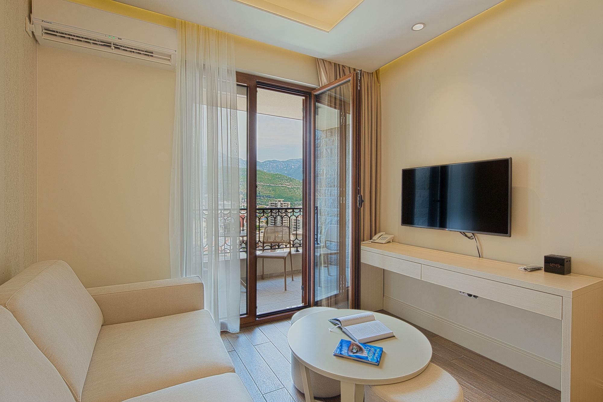 Aparthotel Villa Aria Будва Экстерьер фото