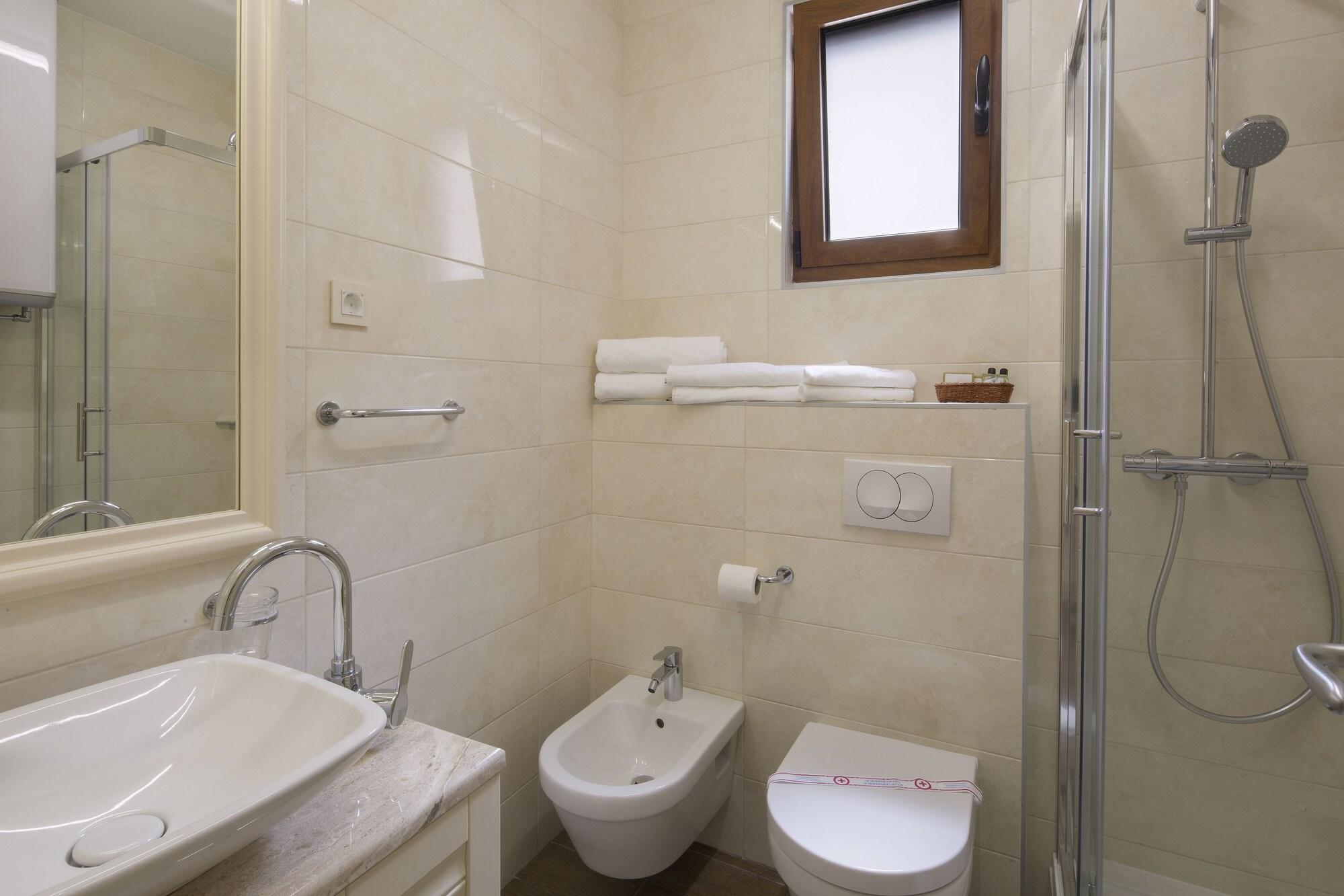 Aparthotel Villa Aria Будва Экстерьер фото