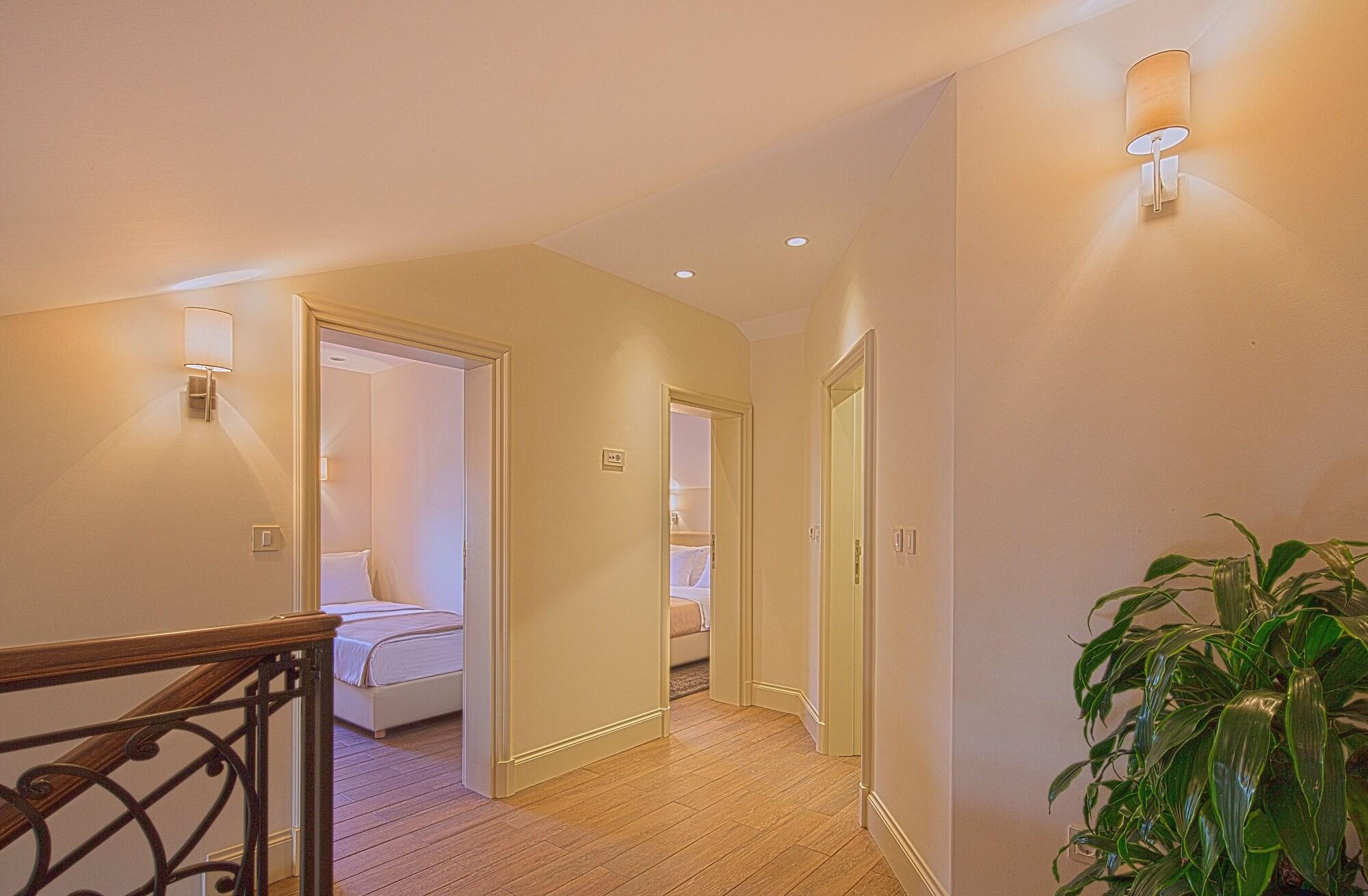 Aparthotel Villa Aria Будва Экстерьер фото