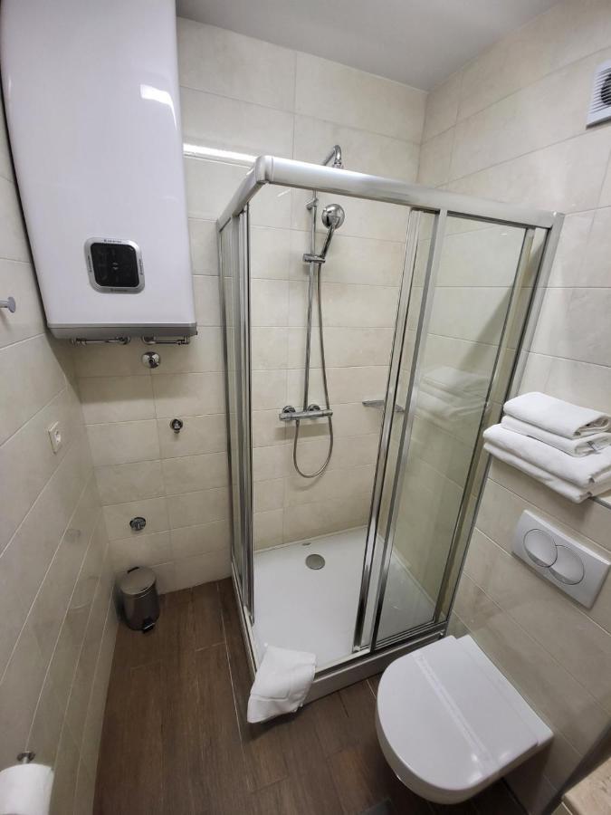 Aparthotel Villa Aria Будва Экстерьер фото