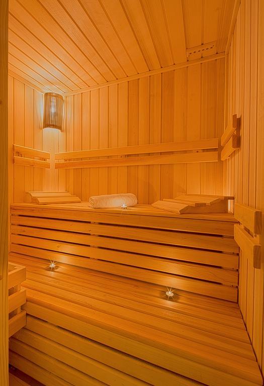 Aparthotel Villa Aria Будва Экстерьер фото