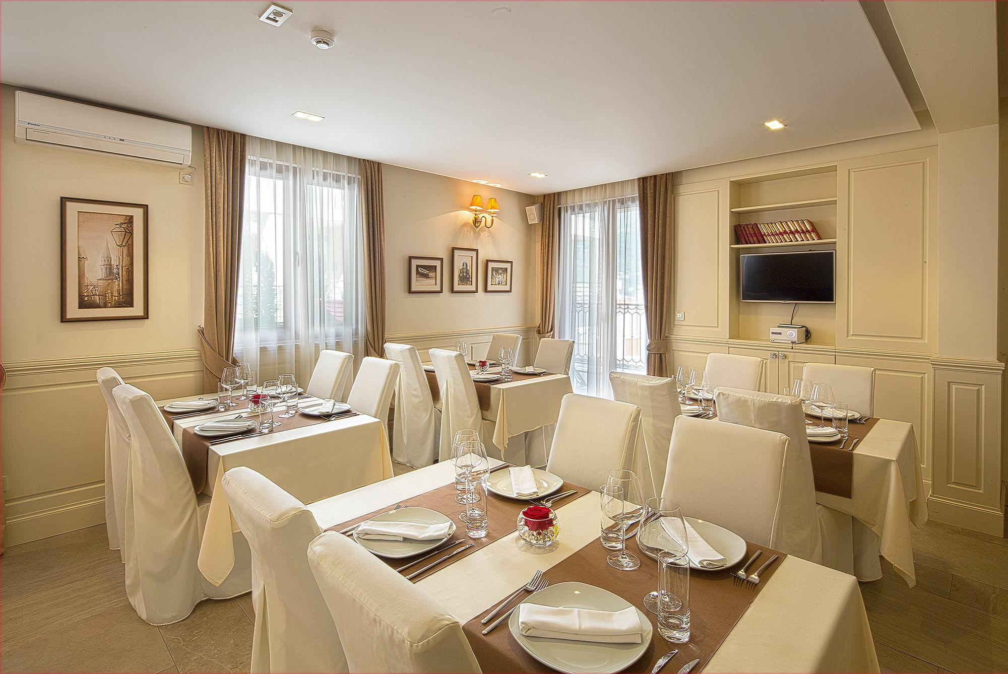 Aparthotel Villa Aria Будва Экстерьер фото